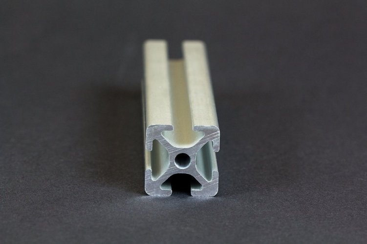 Profil aluminiowy 20x20 mm, rowek 5 mm